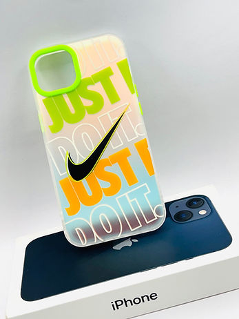 iPhone 3D Fluorescent colour changing case